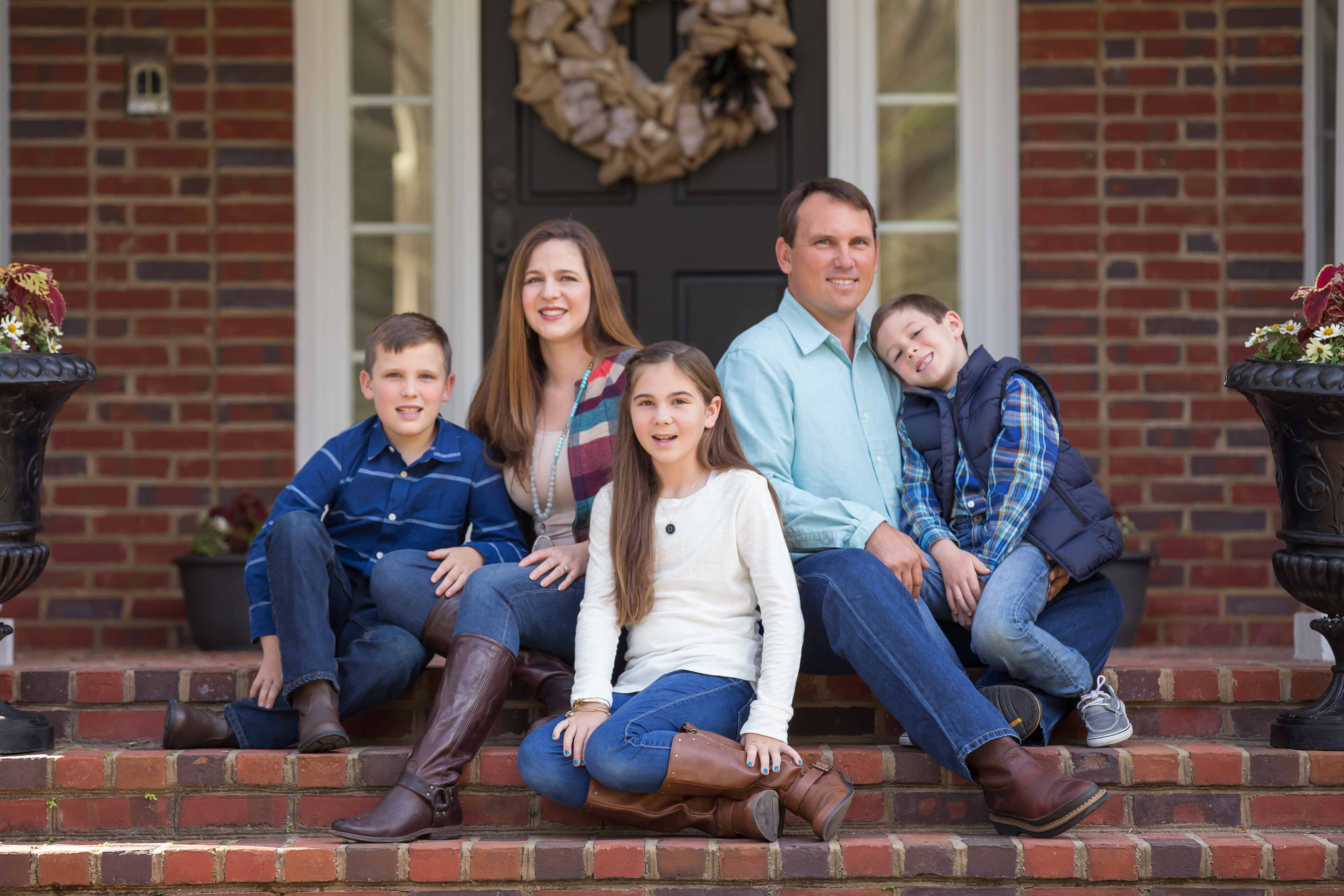 ocala family photo on porch